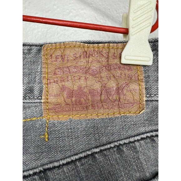 VTG Levis Jeans Y2K 30x30 Black Flap Pocket Distressed Straight Hong Kong Denim - Picture 13 of 16